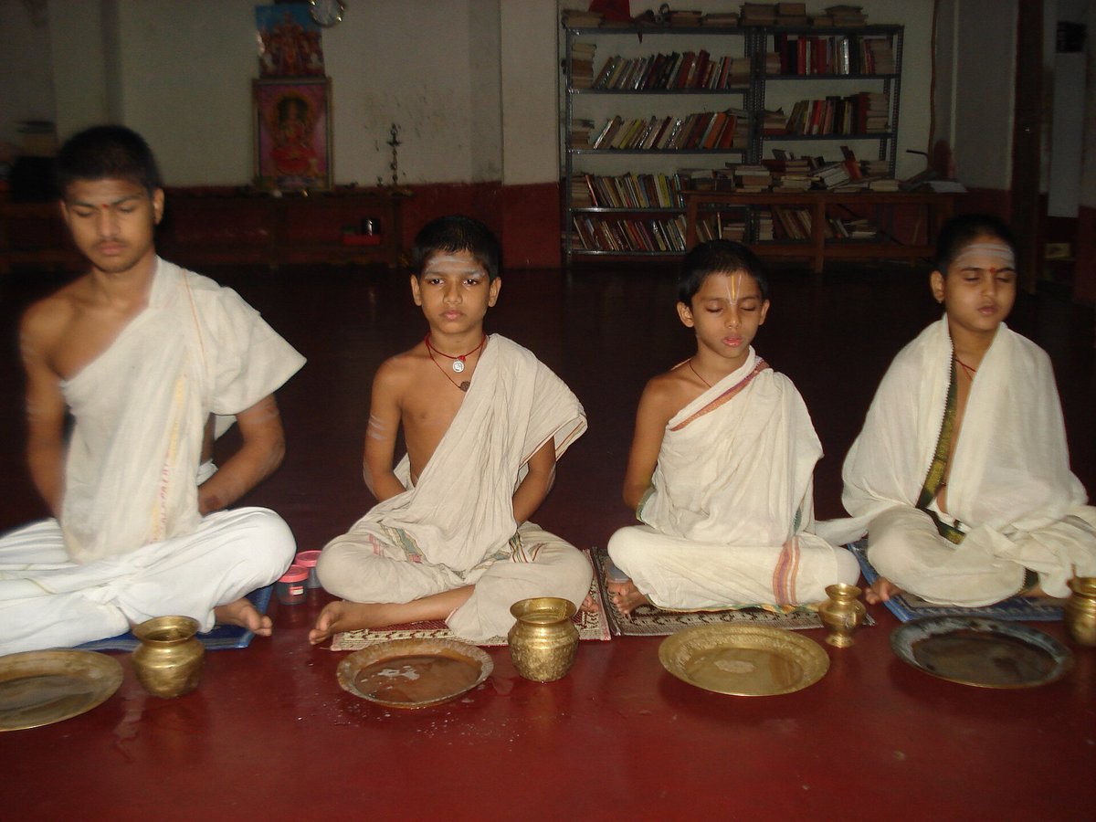 Learning Shlokas